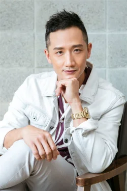 高英軒