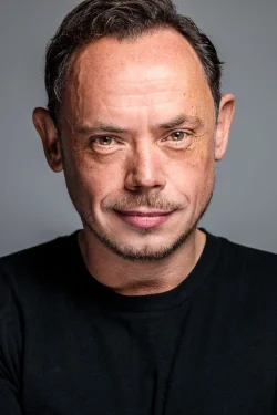 T. Florian Karnowski
