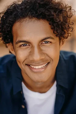 Tivon Toitoona