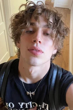 Vinnie Hacker